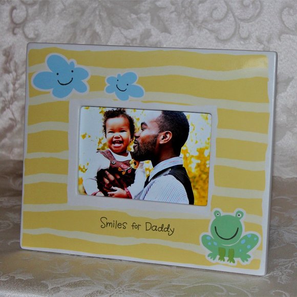 Smiles for Daddy Photo Frame | Picture Frame | Dad Gift - Picture 1 of 8